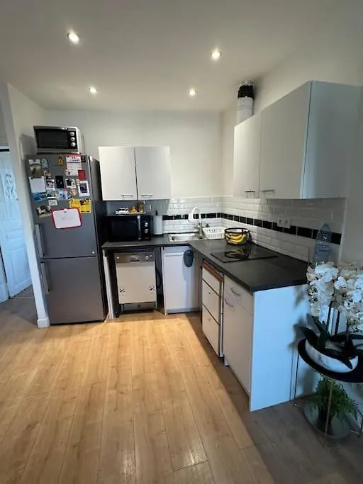Daire Appartement Sous Le Toits De Paris