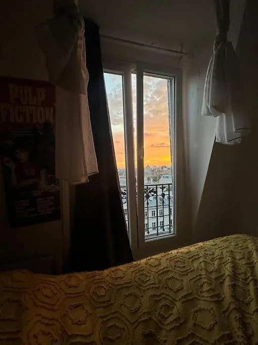 Appartement Sous Le Toits De Paris